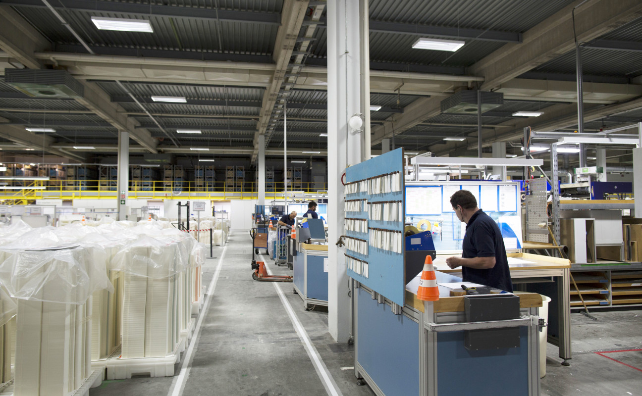 VKS Estampaciones Metálicas · Estampación Metálica para Fabricación Industrial de Piezas a Medida en Madrid